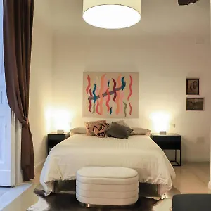 Apartment Le Scalette A Santa Chiara, Naples
